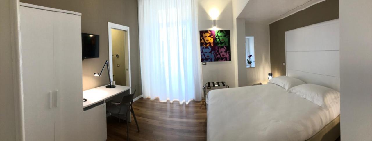 טאראנטו Lo Schiaccianoci B&B מראה חיצוני תמונה
